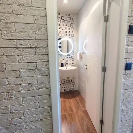 Sunflower By Rv Apartament