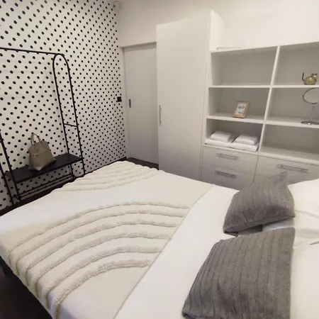 Sunflower By Rv Lägenhet