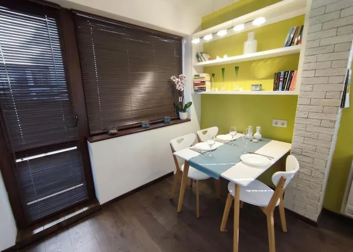 Sunflower By Rv Apartment *