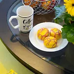 Sunflower By Rv Apartment *